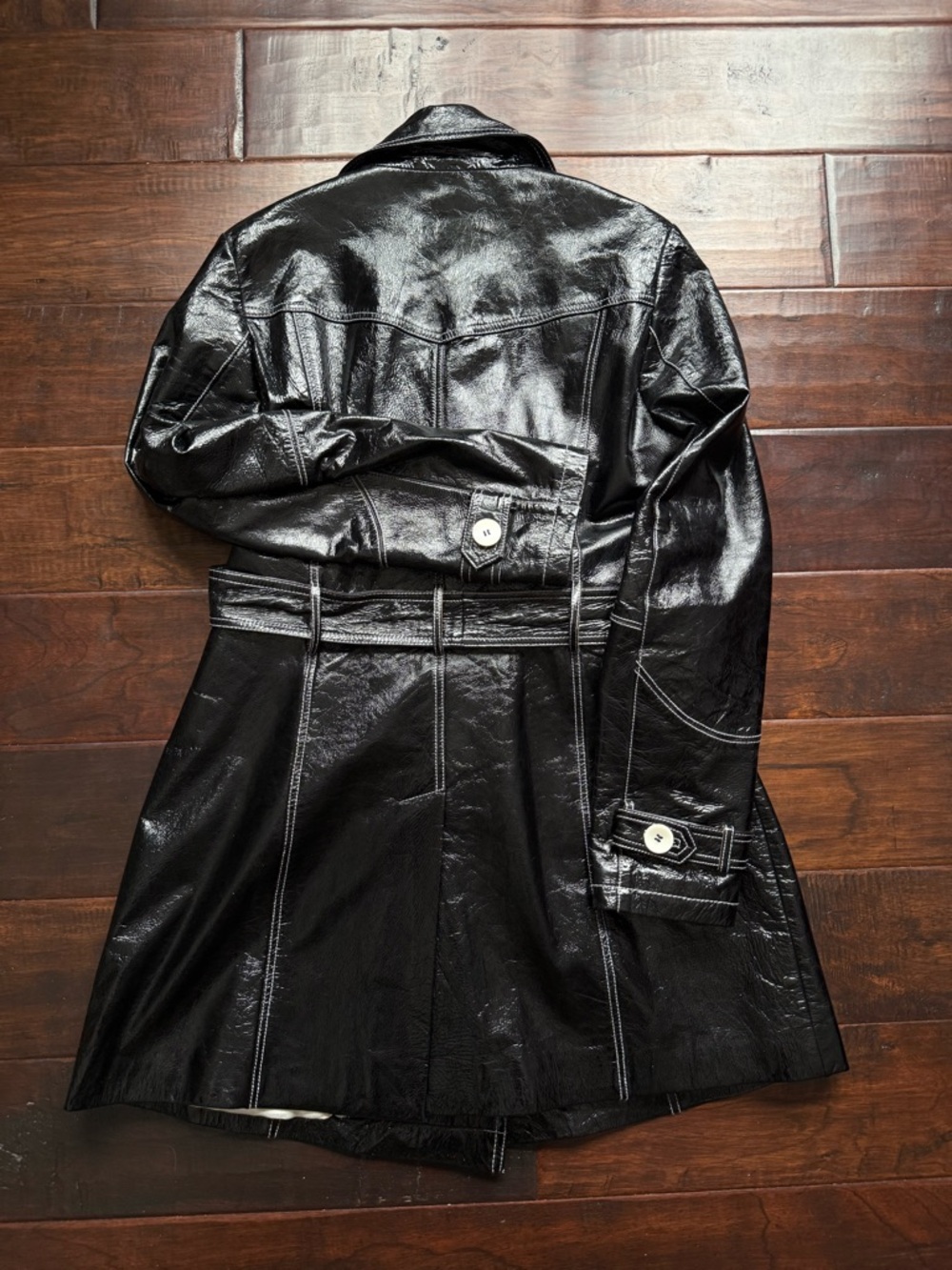 Y2K Black Patent Leather 60s Mod Style Trench Coat - Picture 3 of 11